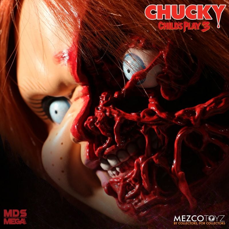 MDS Mega Scale Child's Play 3: Talking Pizza Face Chucky | Mezco Toyz