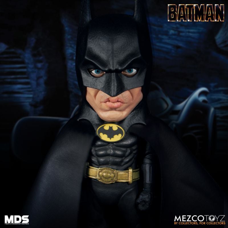 Mezco Designer Series Deluxe Batman (1989) | Mezco Toyz