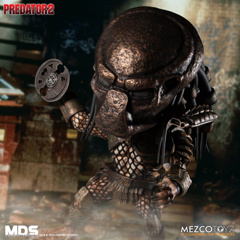 Mezco Designer Series Predator 2: Deluxe City Hunter | Mezco Toyz