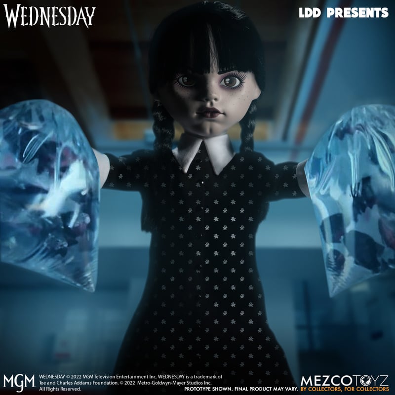  Mezco - Living Dead Dolls Presents: Wednesday : Toys & Games