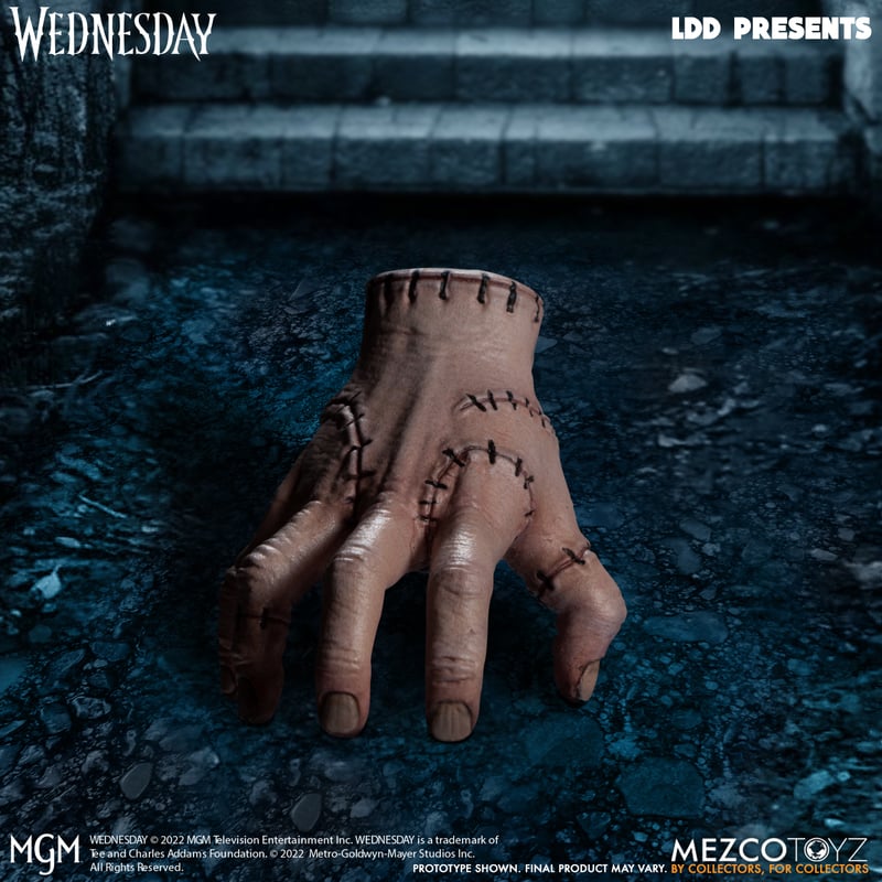Poupée Mercredi Wednesday, Living Dead Dolls - Mezco Toys